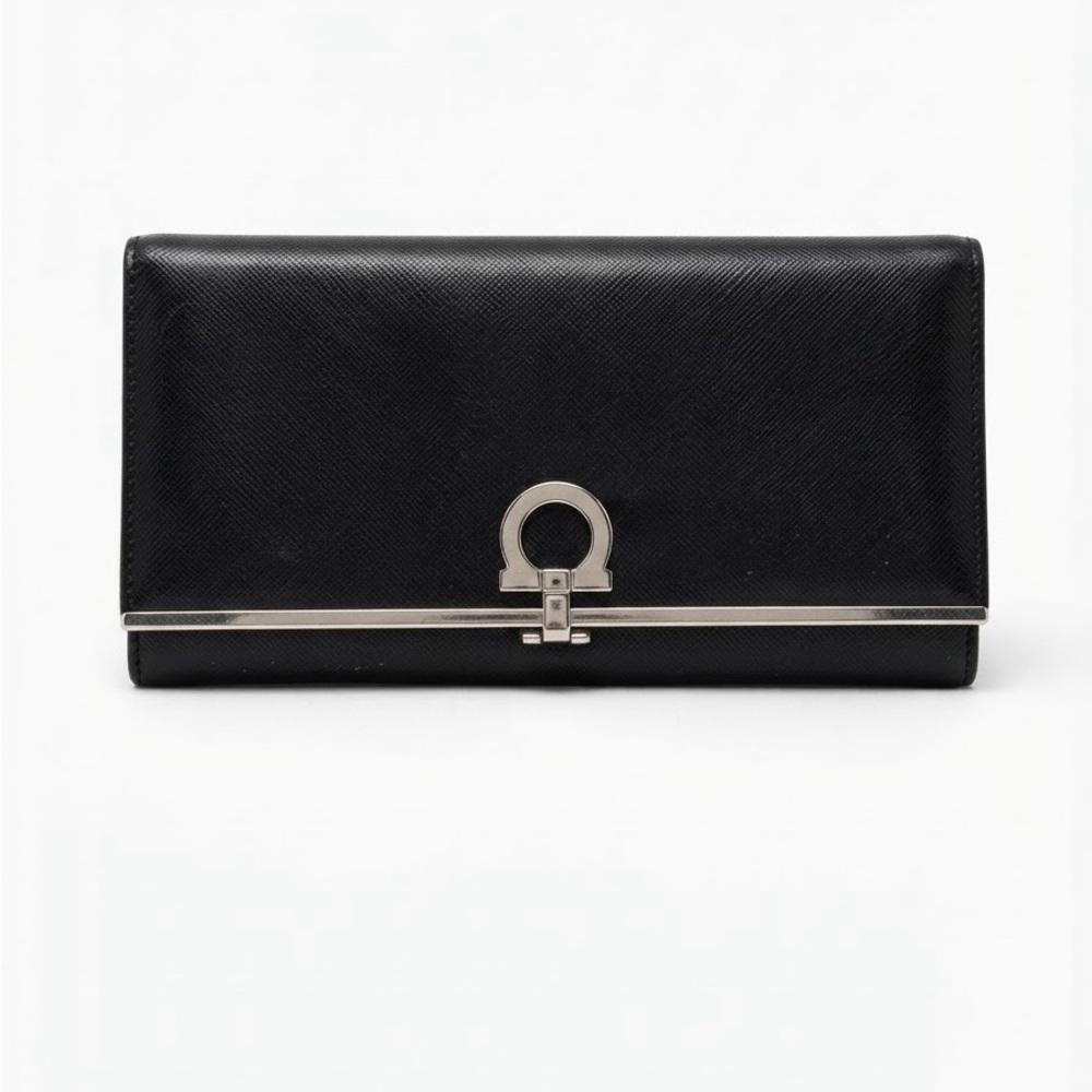 Authentic Salvatore Ferragamo Gancini Saffiano Continental Wallet + COA